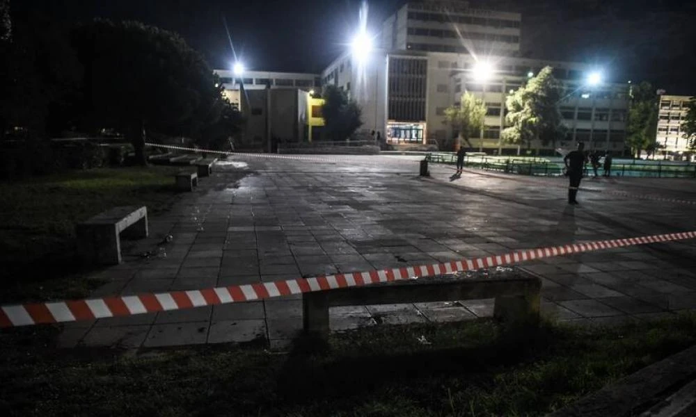 Πυροβολισμοί στο ΑΠΘ: Ξεκαθάρισμα λογαριασμών βλέπει η αστυνομία- Πώς έγινε η συμπλοκή- Οκτώ προσαγωγές, ένας τραυματίας